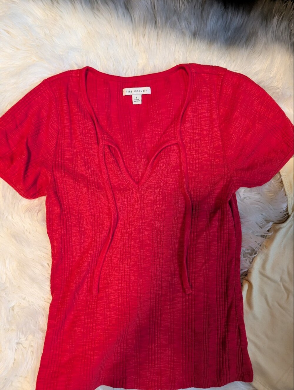 Top Bundle (2) - Picture 2 of 4